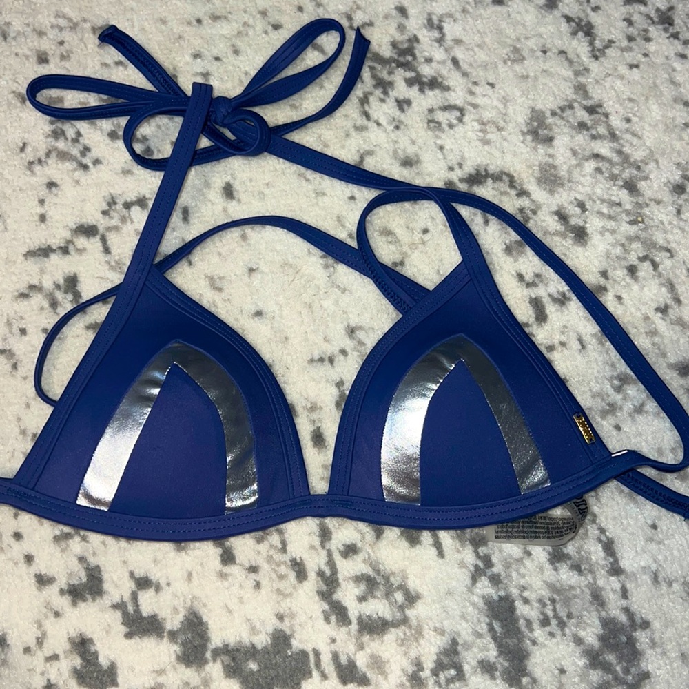 PINK Victorias Secret womens size XS navy bikini top- never worn
